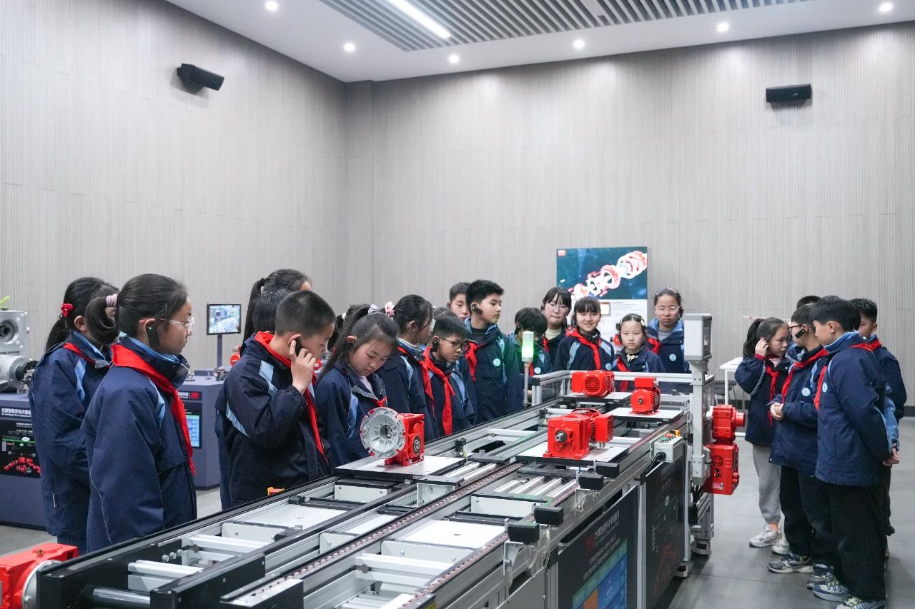 welcomeŷ�ޱ�(�й��ٿ�)���޹�˾����